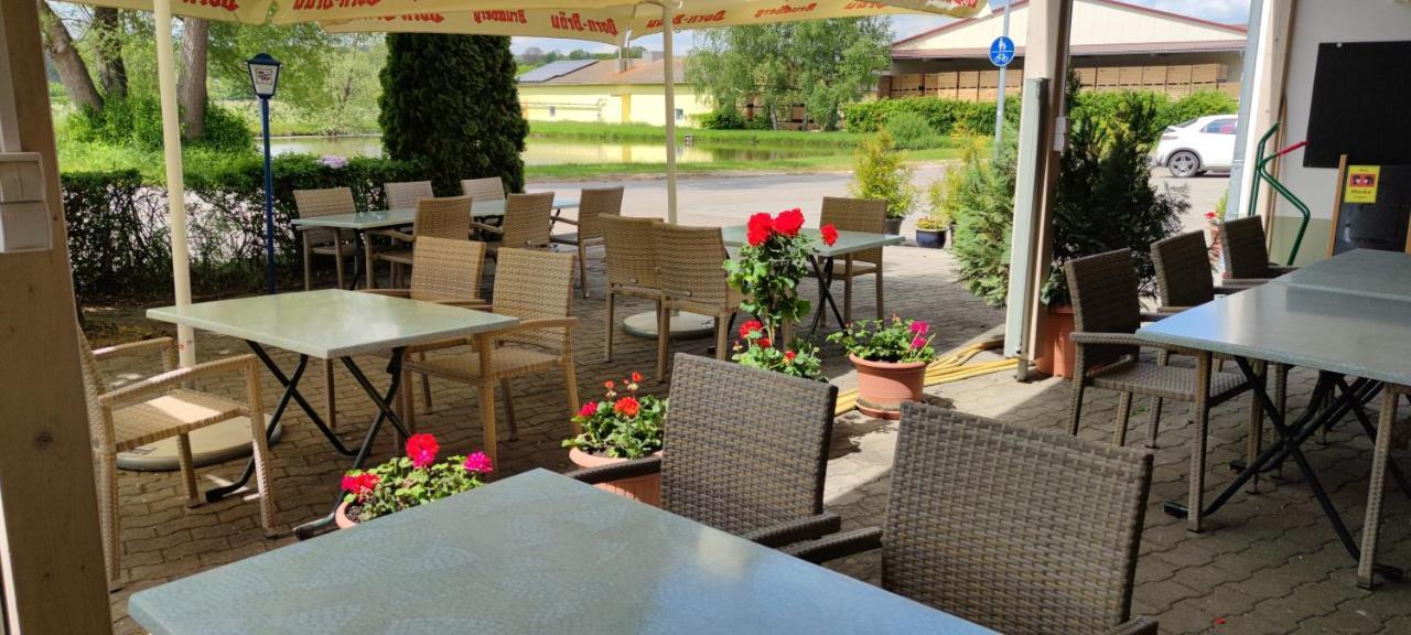 Gasthaus Pension Rezatgrund Windsbach Bagian luar foto